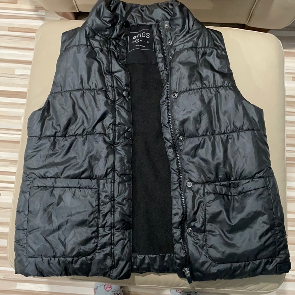 Figs Vest